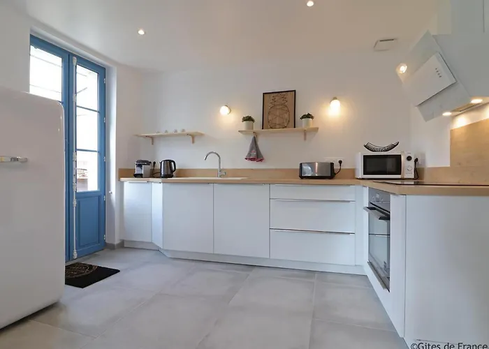 Maison Lumineuse Au Coeur Du Sap, Jardin Et Jeux Pour Enfants - Fr-1-497-146 別荘 *